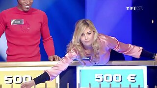 يحتاج Nerdy Sizzler Eveline Dellai إلى بعض الجنس الشرجي سكس مقابل المال في الشارع في أسرع وقت ممكن